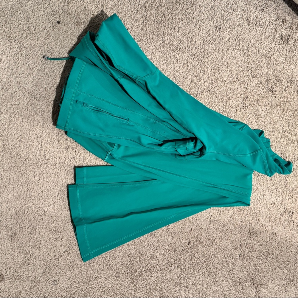 Lululemon define jacket set